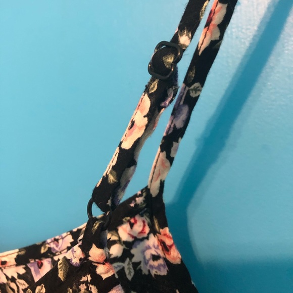 Divided by H&M Floral Crop Top - Picture 5 of 6